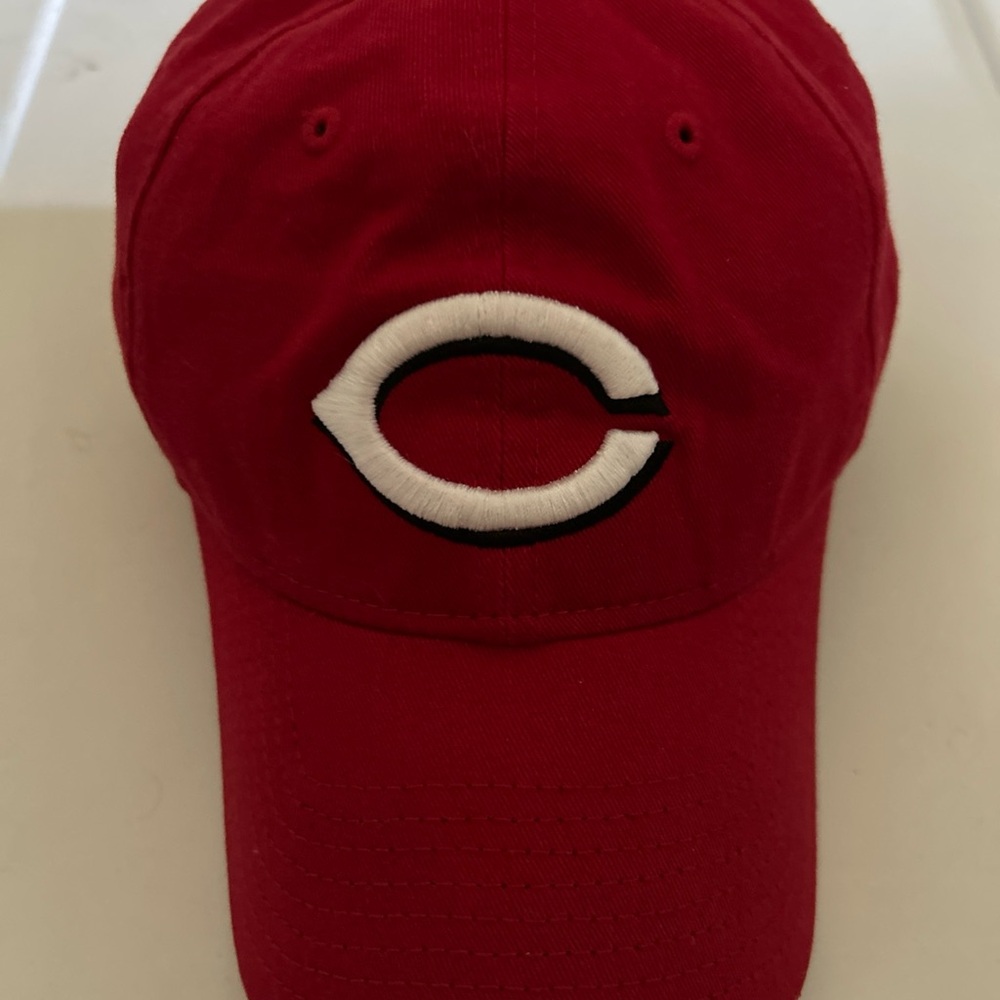 MLB Cincinnati Reds New Era 9TWENTY Adjustable Strap Back Hat Cap Red